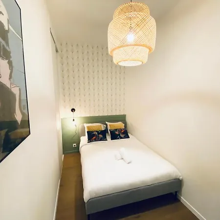 Charite 1 - 2 Bedrooms - Place Bellecour Апартаменты