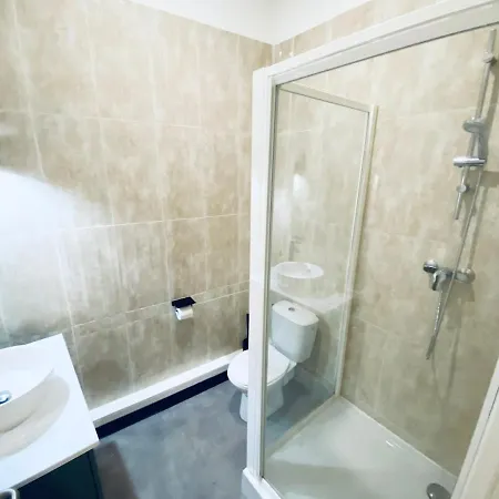 Charite 1 - 2 Bedrooms - Place Bellecour Апартаменты *